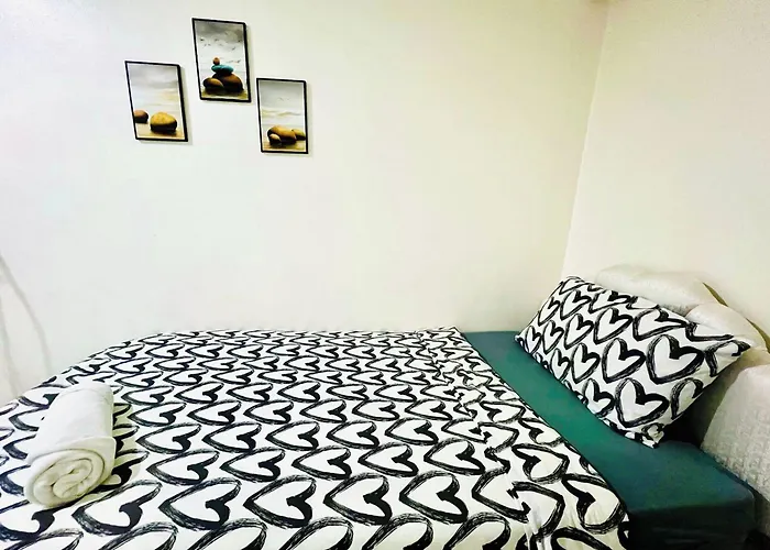 Pensión Reehouse 3*