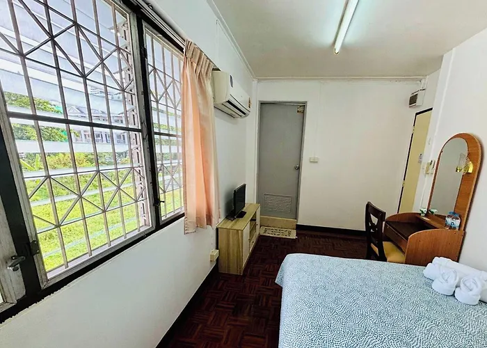 Reehouse 3* Bangkok